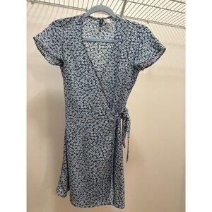 H&M Floral Wrap Dress, size 2